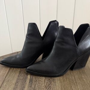 Vince Camuto Black Heeled Boots